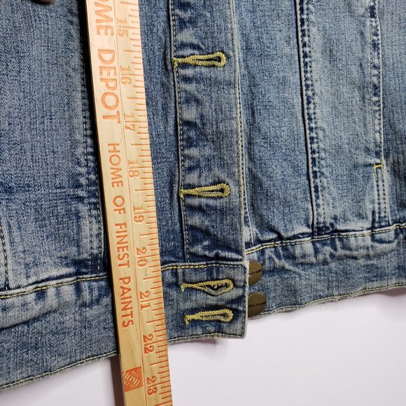 NWOT Vintage YUKA JEANS Embroidered Floral Denim Jacket Women's S/M Blue Beads - Picture 12 of 14